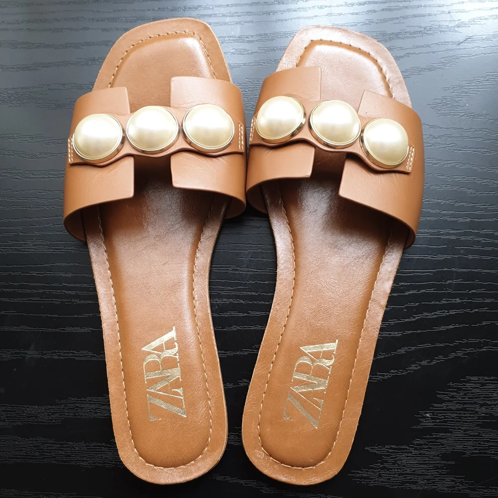 Zara shoes / slides / flats - Picture 3 of 4